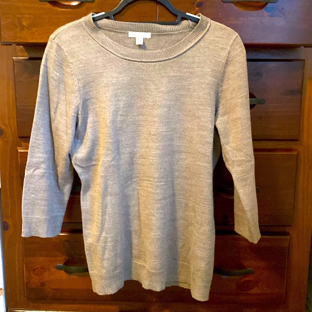 New York & Company 3/4 sleeve light sweater